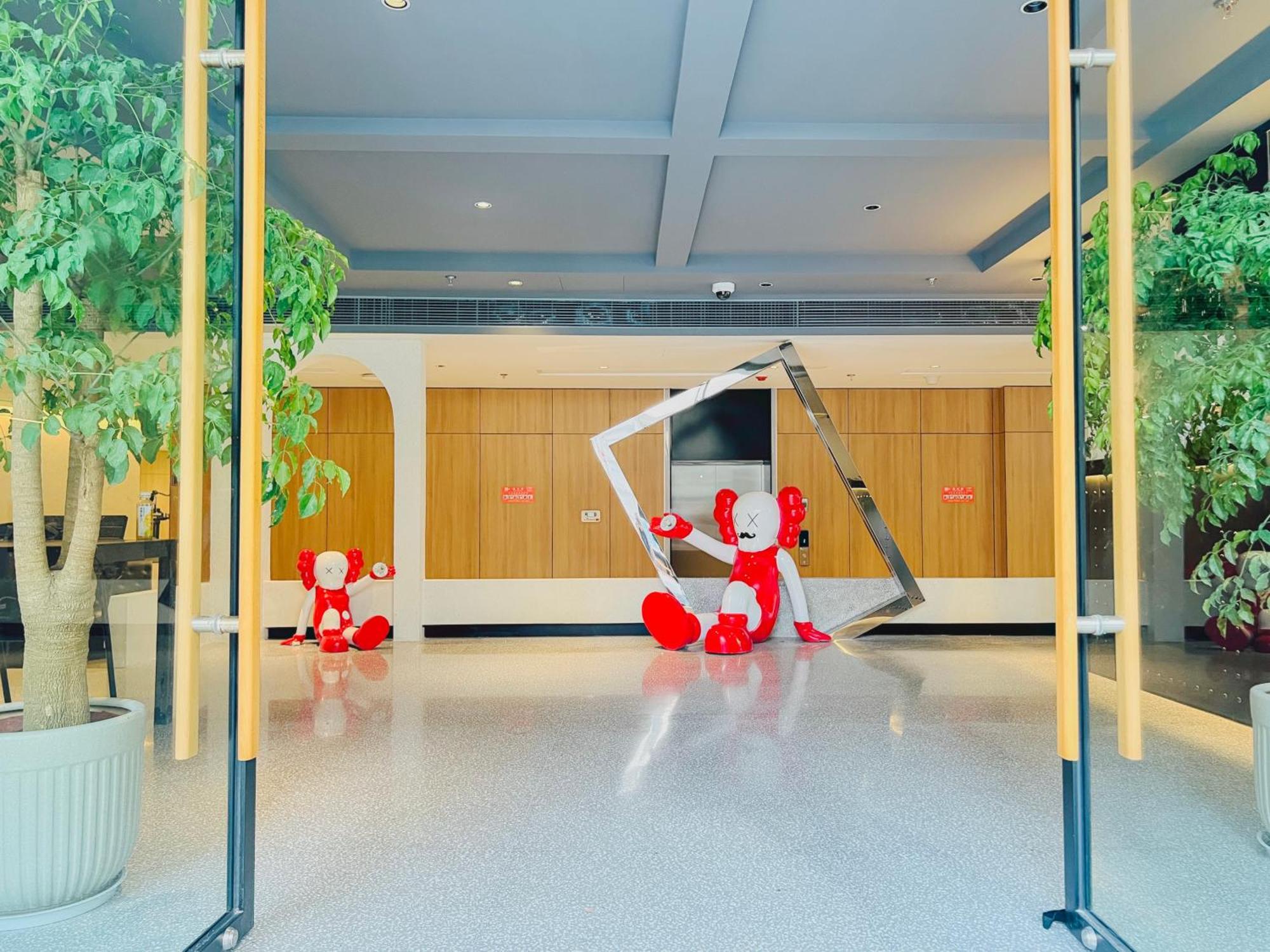 Dayin Garden Hotel -Near People'S Square & Nanjing Road-Large Social Area -Bar -Cafe -Gym -Free Laundry Luggage Storage -24H Front Desk-English Service Xangai Exterior foto