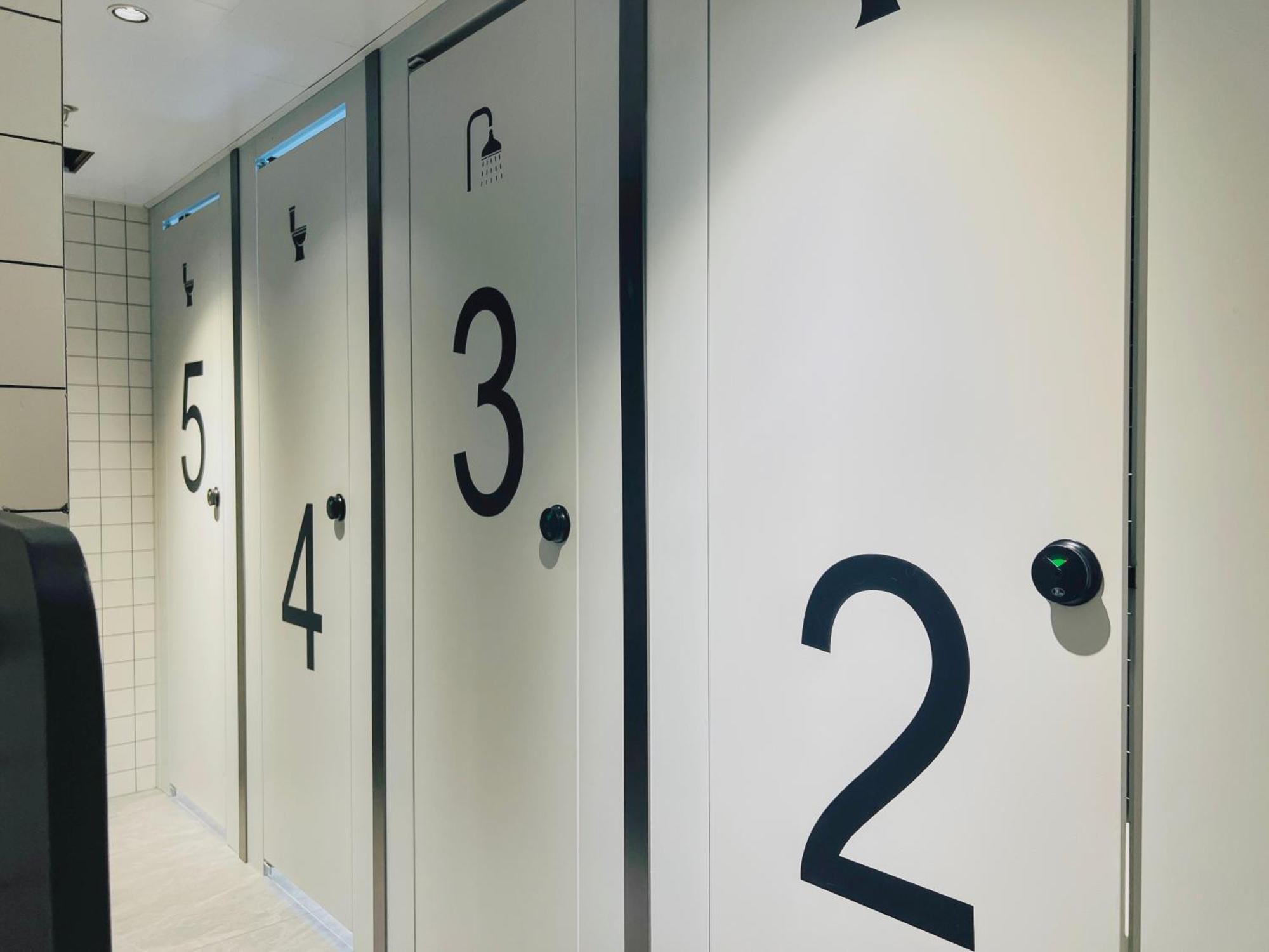 Dayin Garden Hotel -Near People'S Square & Nanjing Road-Large Social Area -Bar -Cafe -Gym -Free Laundry Luggage Storage -24H Front Desk-English Service Xangai Exterior foto