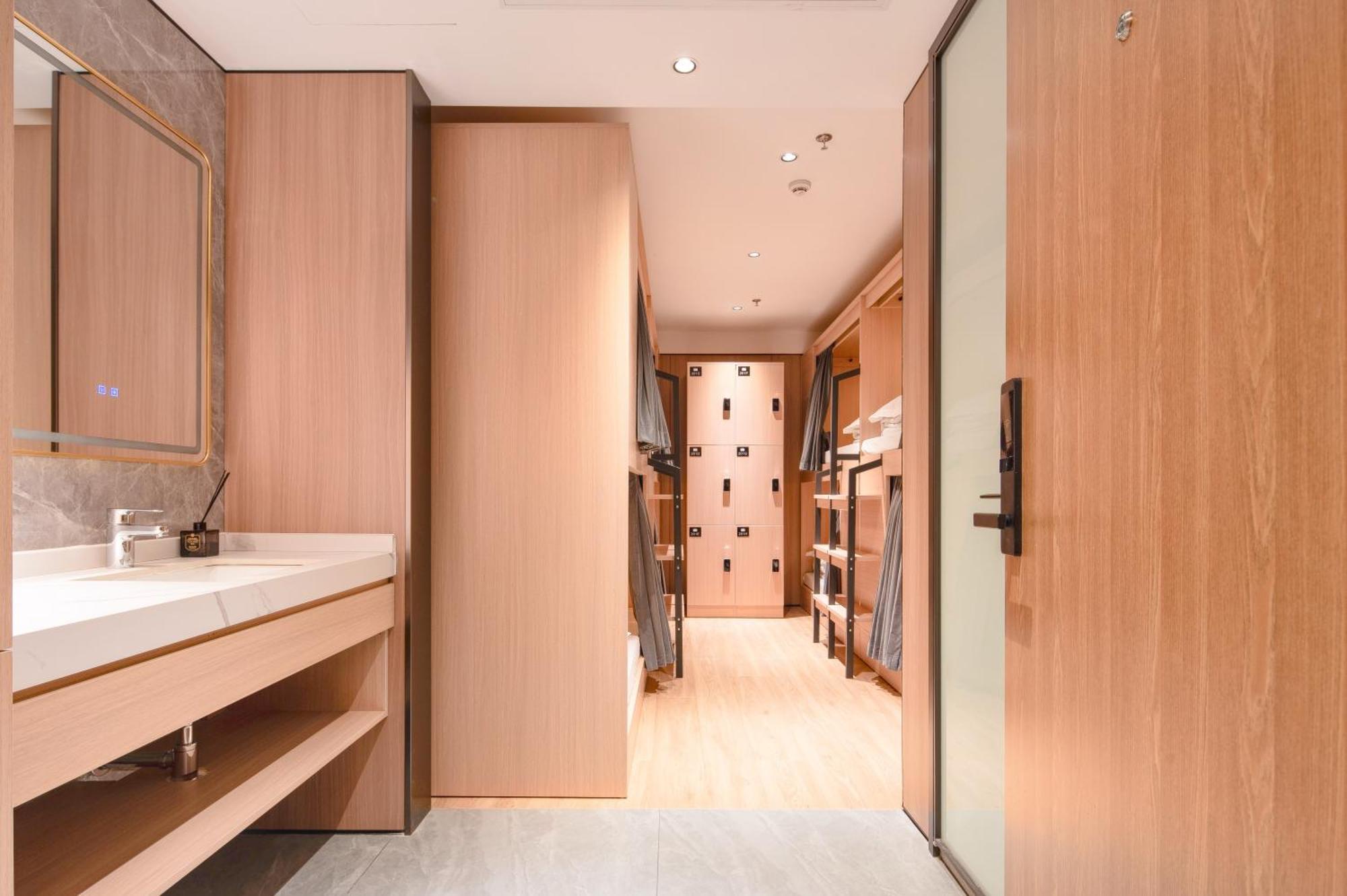 Dayin Garden Hotel -Near People'S Square & Nanjing Road-Large Social Area -Bar -Cafe -Gym -Free Laundry Luggage Storage -24H Front Desk-English Service Xangai Exterior foto